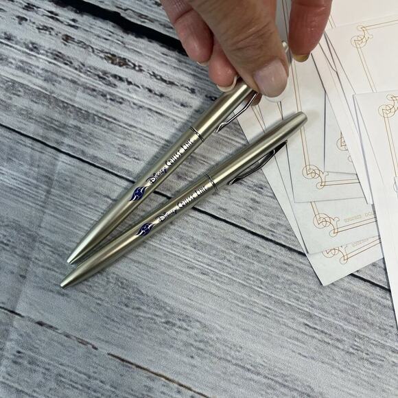 Disney Cruise Line Surprise Gift Set Stationary Pens Postcards Luggage Tags - Picture 4 of 10